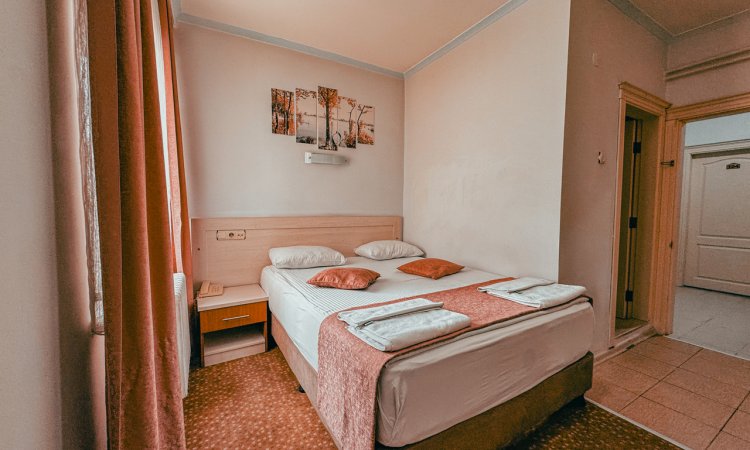 Çift Kişilik Aile